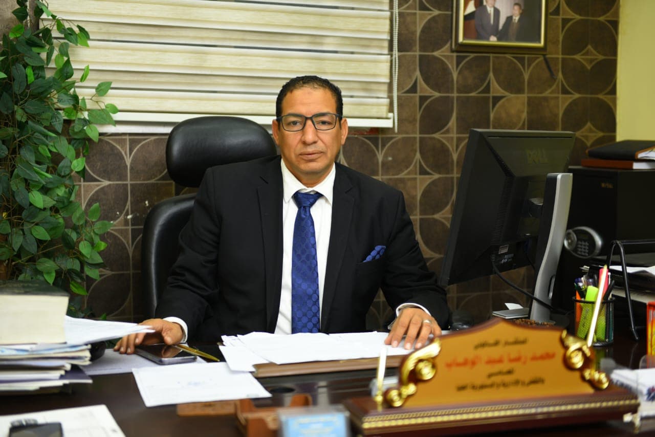Mohamed Reda at his desk in the Foundation office
